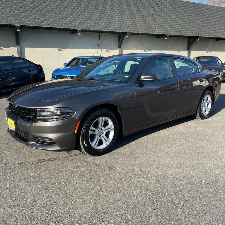 2020 Dodge Charger SXT RWD