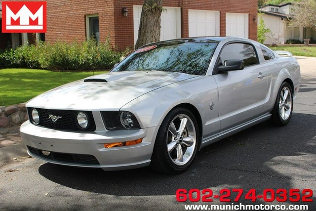 2009 Ford Mustang GT Premium Coupe RWD