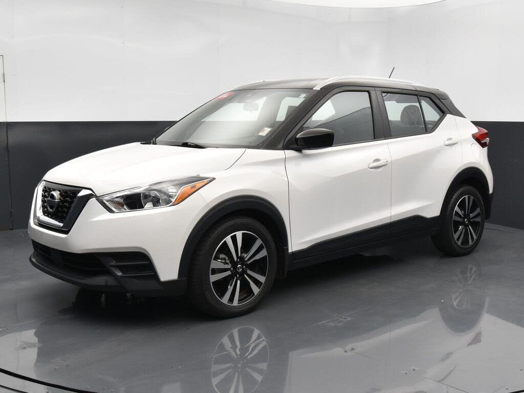 Car guru nissan sales kicks