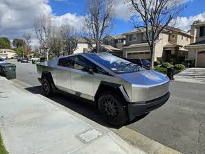 Tesla Cybertruck AWD
