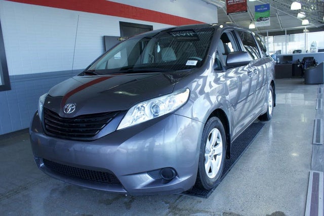 2013 Toyota Sienna 7-Passenger