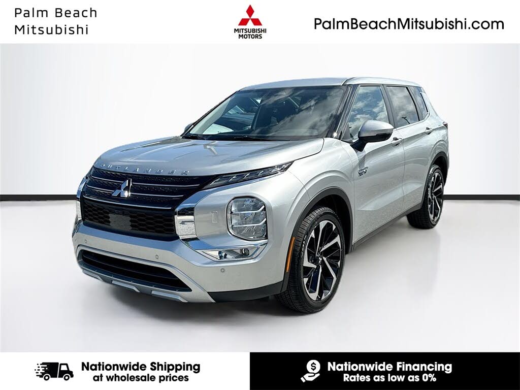 New Mitsubishi Outlander Hybrid Plug-in for Sale in Worcester, MA 