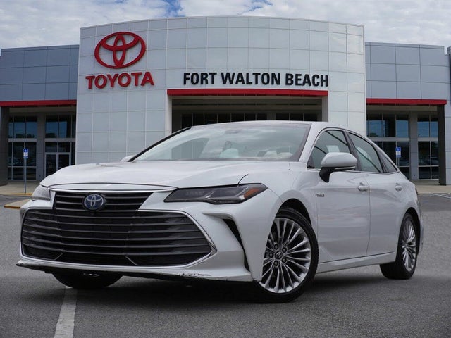 2019 Toyota Avalon Hybrid Limited FWD