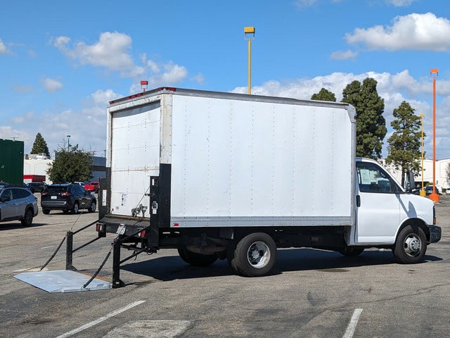 2012 Chevrolet Express Chassis 3500 139 Cutaway with 1WT RWD