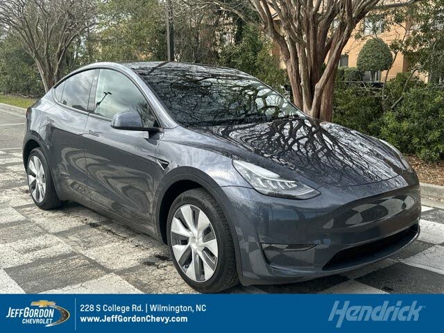 2023 Tesla Model-Y Performance 5 Door SUV Front View Car