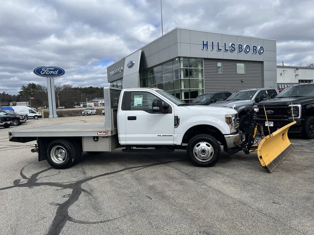 2018 Ford F-350 Super Duty Chassis XLT DRW 4WD