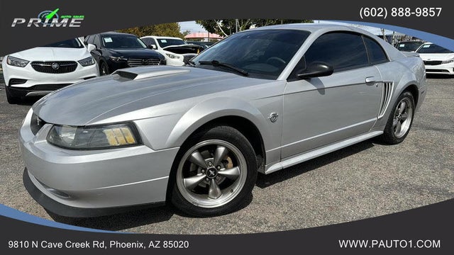 2004 Ford Mustang GT Coupe RWD