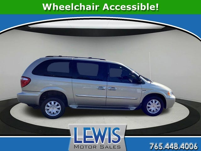 2007 Chrysler Town & Country Touring LWB FWD