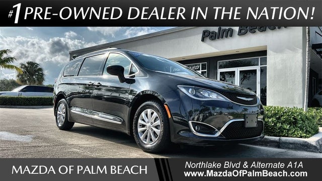 2017 Chrysler Pacifica Touring L FWD