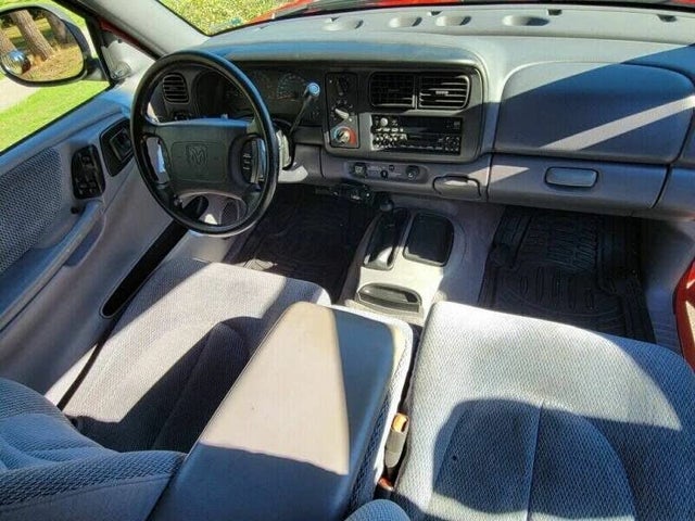 1999 Dodge Dakota Sport Club Cab 4WD