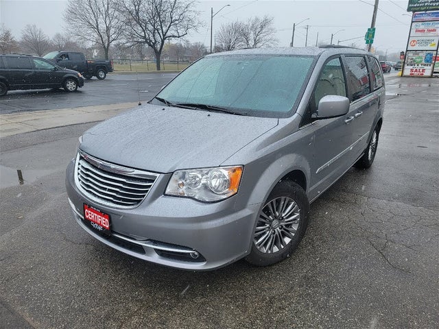 Chrysler Town & Country Touring FWD 2014