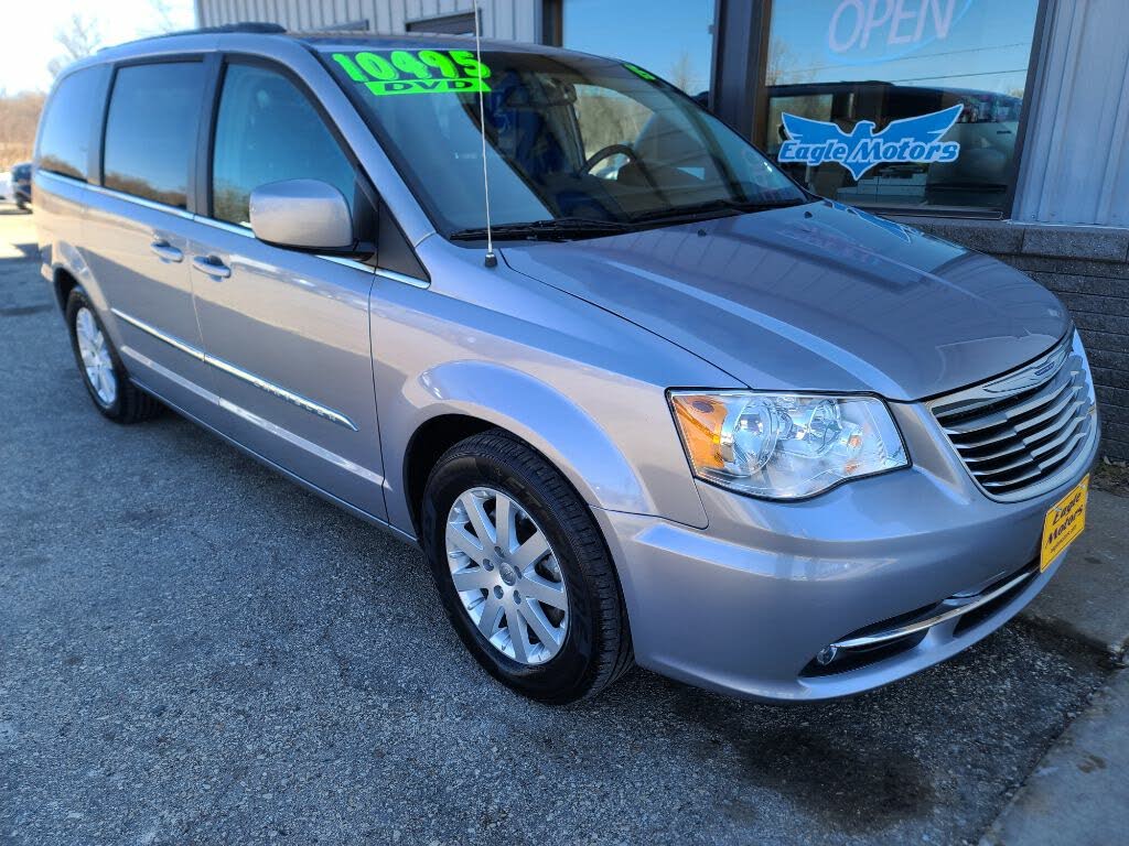 Used Chrysler Town Country for Sale in Chippewa Falls WI CarGurus