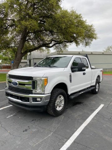 2017 Ford F-250 Super Duty Lariat SuperCab 4WD