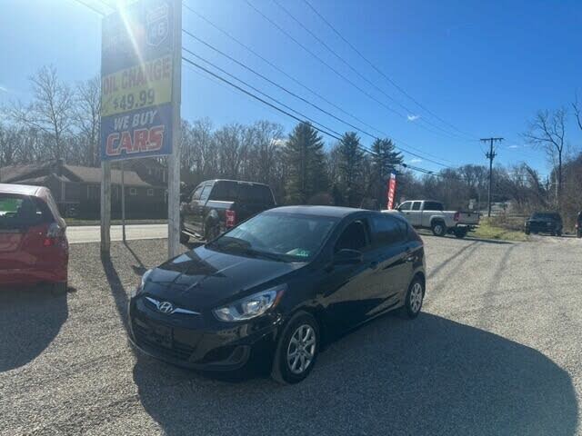 Used 2014 Hyundai Accent GS 4-Door Hatchback FWD for Sale (with 