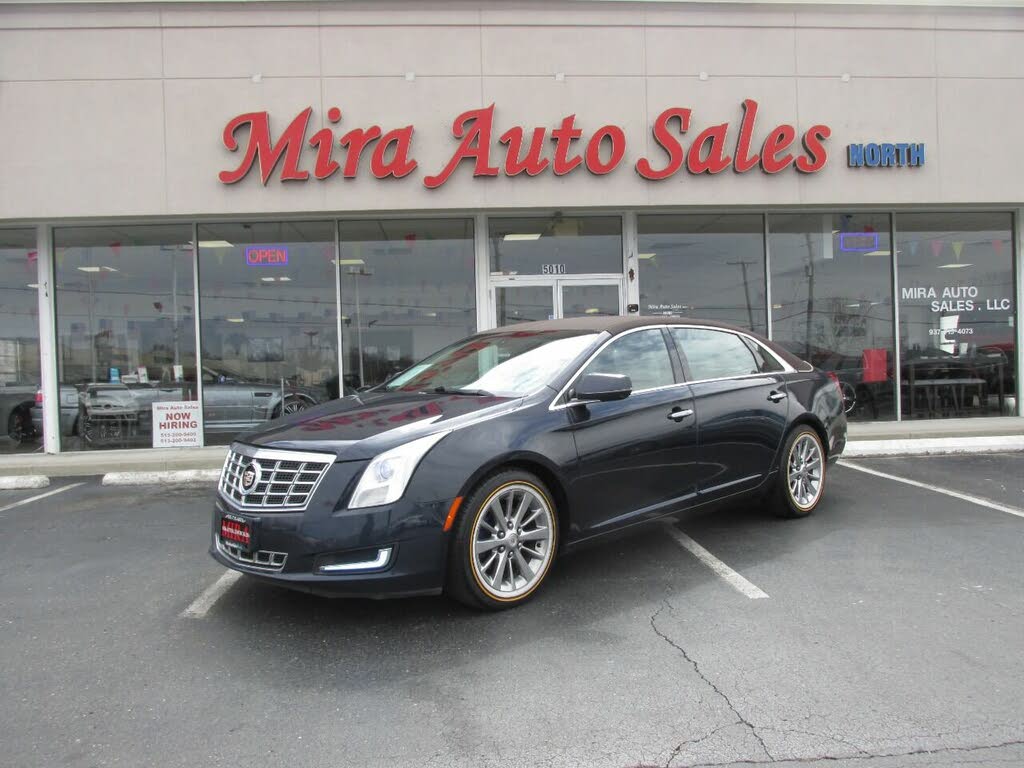 2015 Cadillac XTS Pro Coachbuilder Stretch Livery FWD