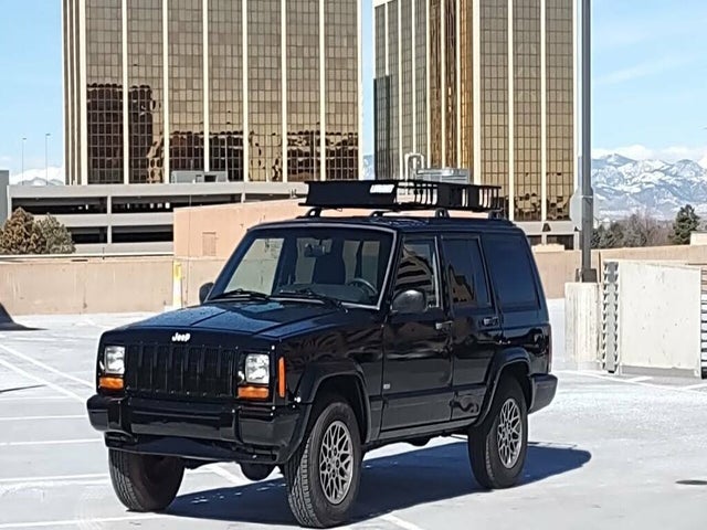 1999 Jeep Cherokee Limited 4-Door 4WD