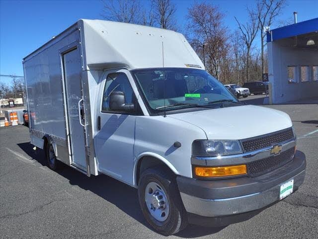 2020 Chevrolet Express Chassis 3500 159 Cutaway RWD
