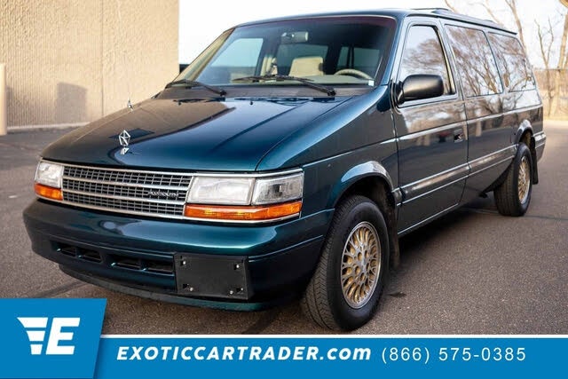 1994 Plymouth Grand Voyager SE FWD