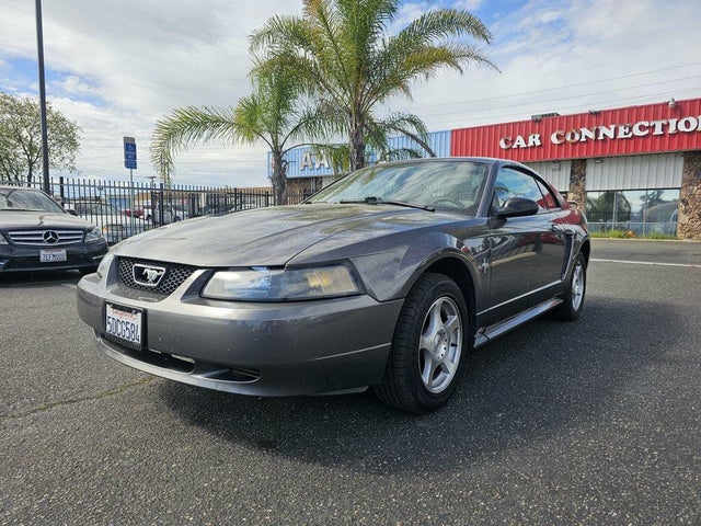 2003 Ford Mustang Deluxe Coupe RWD