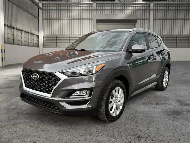 Hyundai Tucson Preferred AWD with Sun and Leather Package 2020