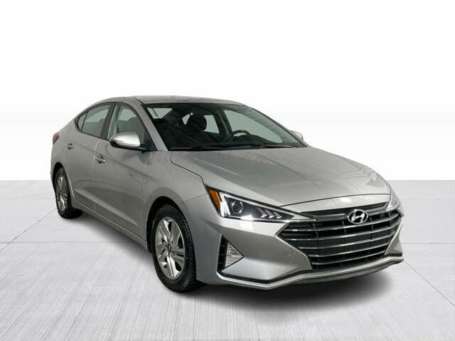 Hyundai Elantra Preferred FWD 2020
