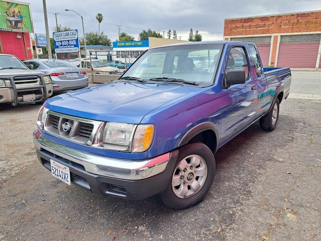 1998 Nissan Frontier 2 Dr XE Extended Cab SB