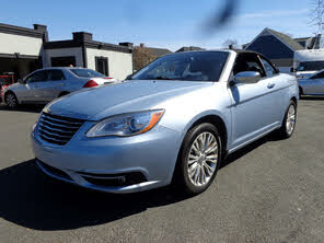 Chrysler 200 Limited Convertible FWD