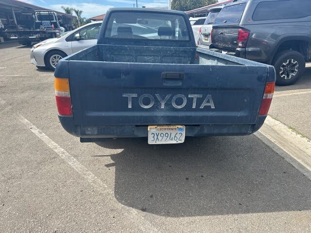 1989 Toyota Pickup 2 Dr Deluxe Extended Cab LB