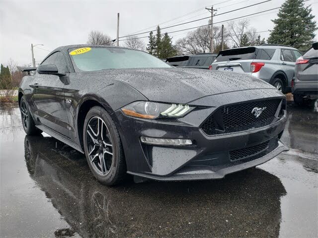 2022 Ford Mustang GT Premium Fastback RWD