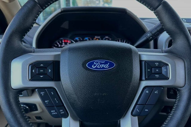 2019 Ford F-350 Super Duty Lariat Crew Cab 4WD