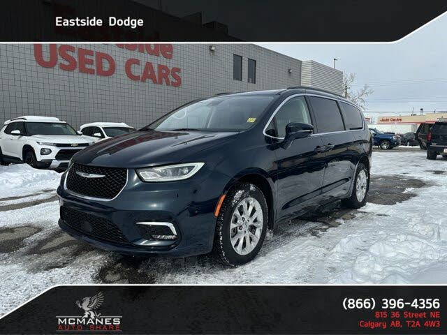 Chrysler Pacifica Touring L AWD 2022