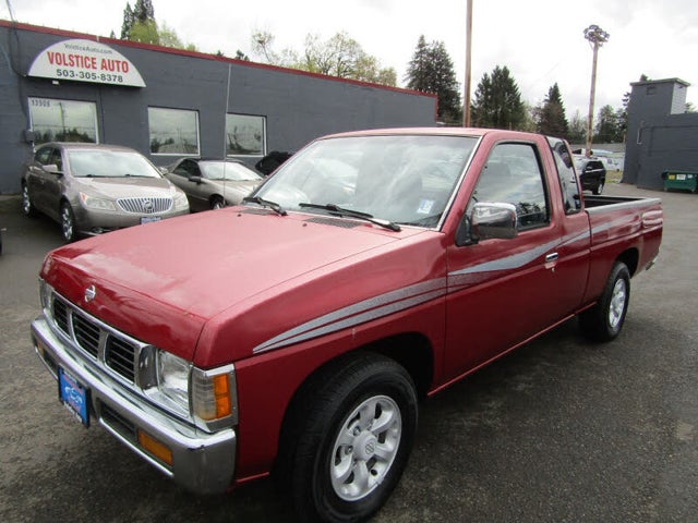 1996 Nissan Truck XE Extended Cab SB