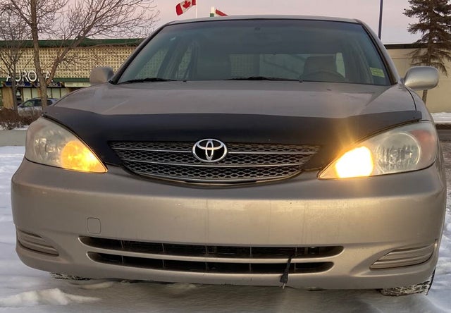Toyota Camry LE 2002