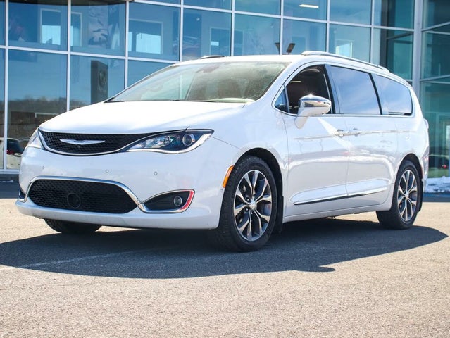 Chrysler Pacifica Limited FWD 2017