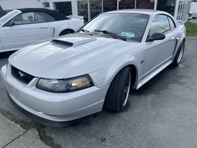 Ford Mustang GT 2002