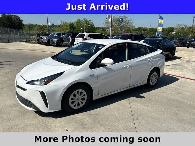2021 Toyota Prius Limited FWD