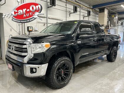 Toyota Tundra TRD Pro Double Cab 5.7L 4WD 2016