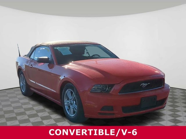 2014 Ford Mustang V6 Convertible RWD