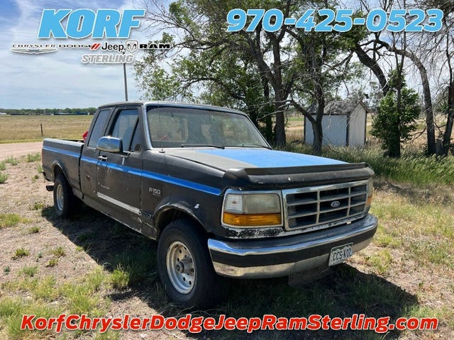 1995 Ford F-150 XL 4WD Extended Cab SB