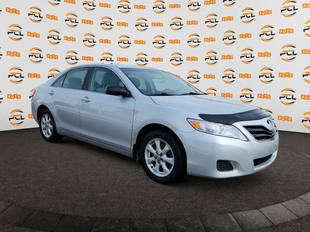 Toyota Camry LE 2011