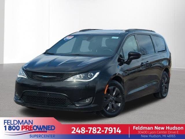 2020 Chrysler Pacifica Hybrid Touring L FWD