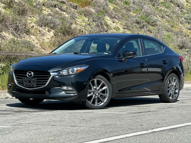 2018 Mazda MAZDA3 Touring