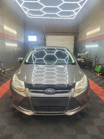Ford Focus SE Hatchback 2014