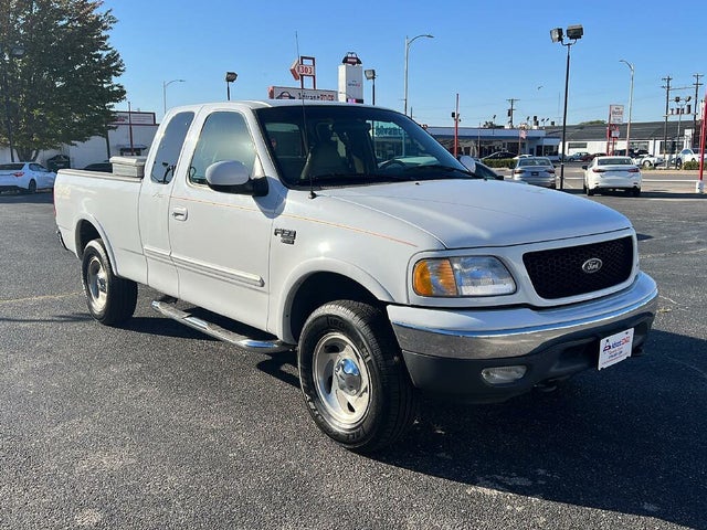 2000 Ford F-150 Lariat 4WD Extended Cab SB
