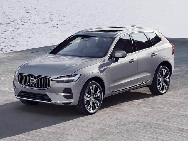 2022 Volvo XC60 Recharge R-Design Extended Range eAWD