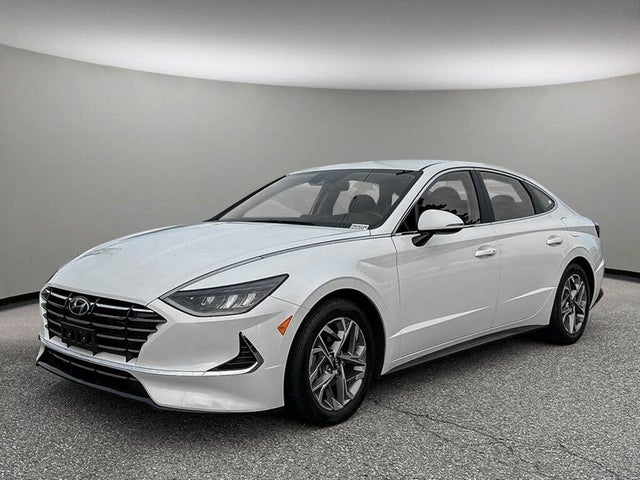 Hyundai Sonata Preferred FWD 2021