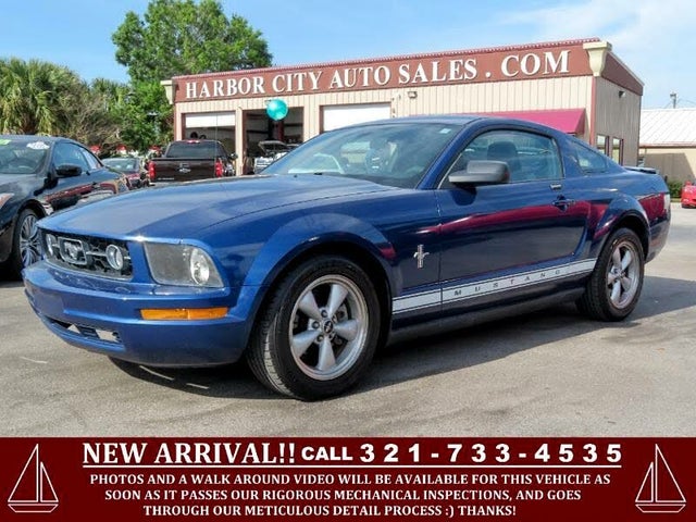 2008 Ford Mustang V6 Premium Coupe RWD