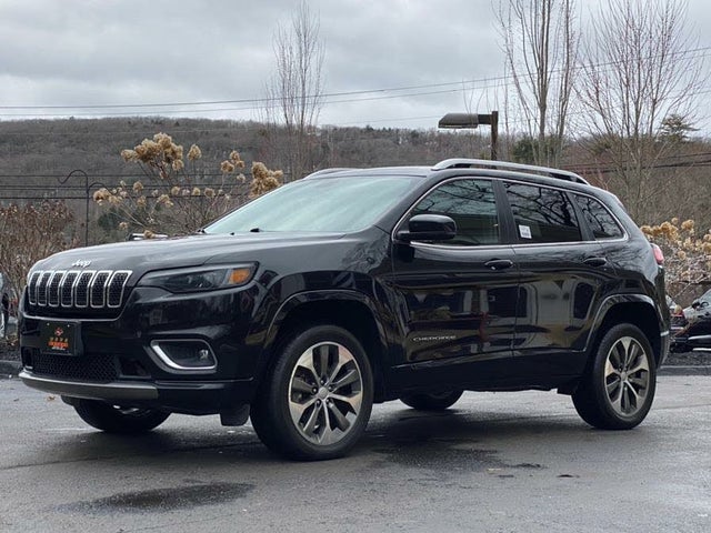 2019 Jeep Cherokee Overland 4WD