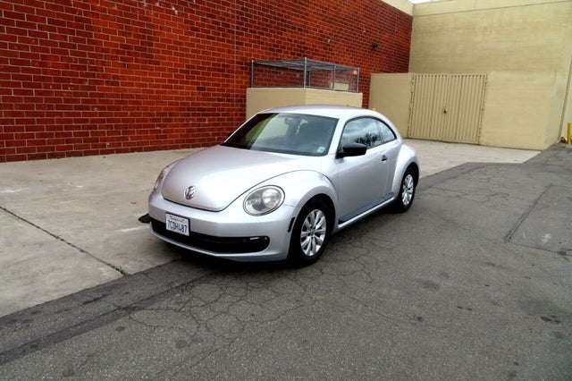 2013 Volkswagen Beetle 2.5L Entry