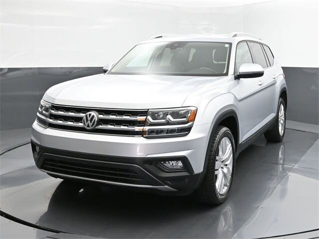 2019 Volkswagen Atlas SE FWD with Technology